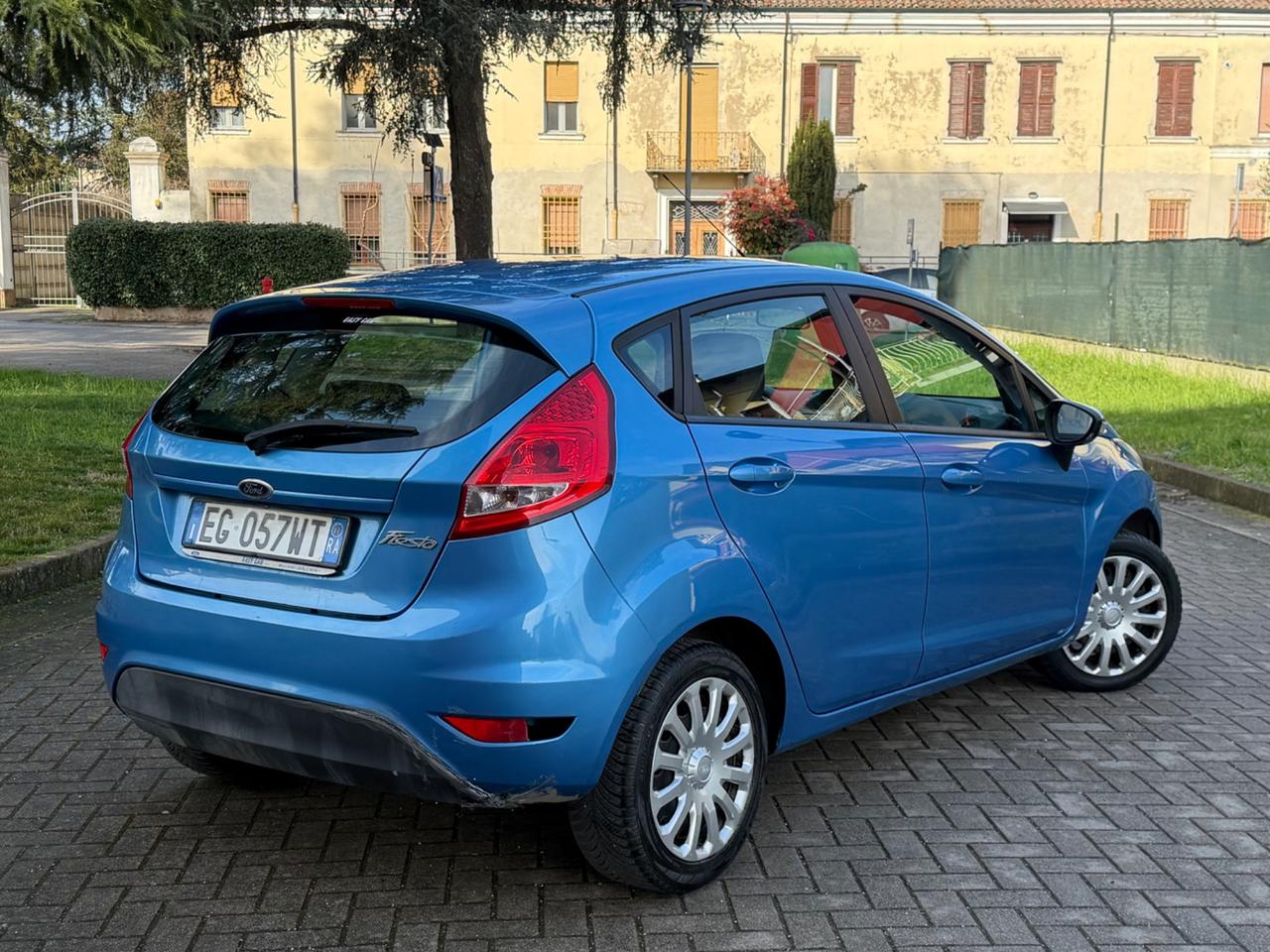 Ford Fiesta 1.2 44kw 60cv neopatentati euro 5