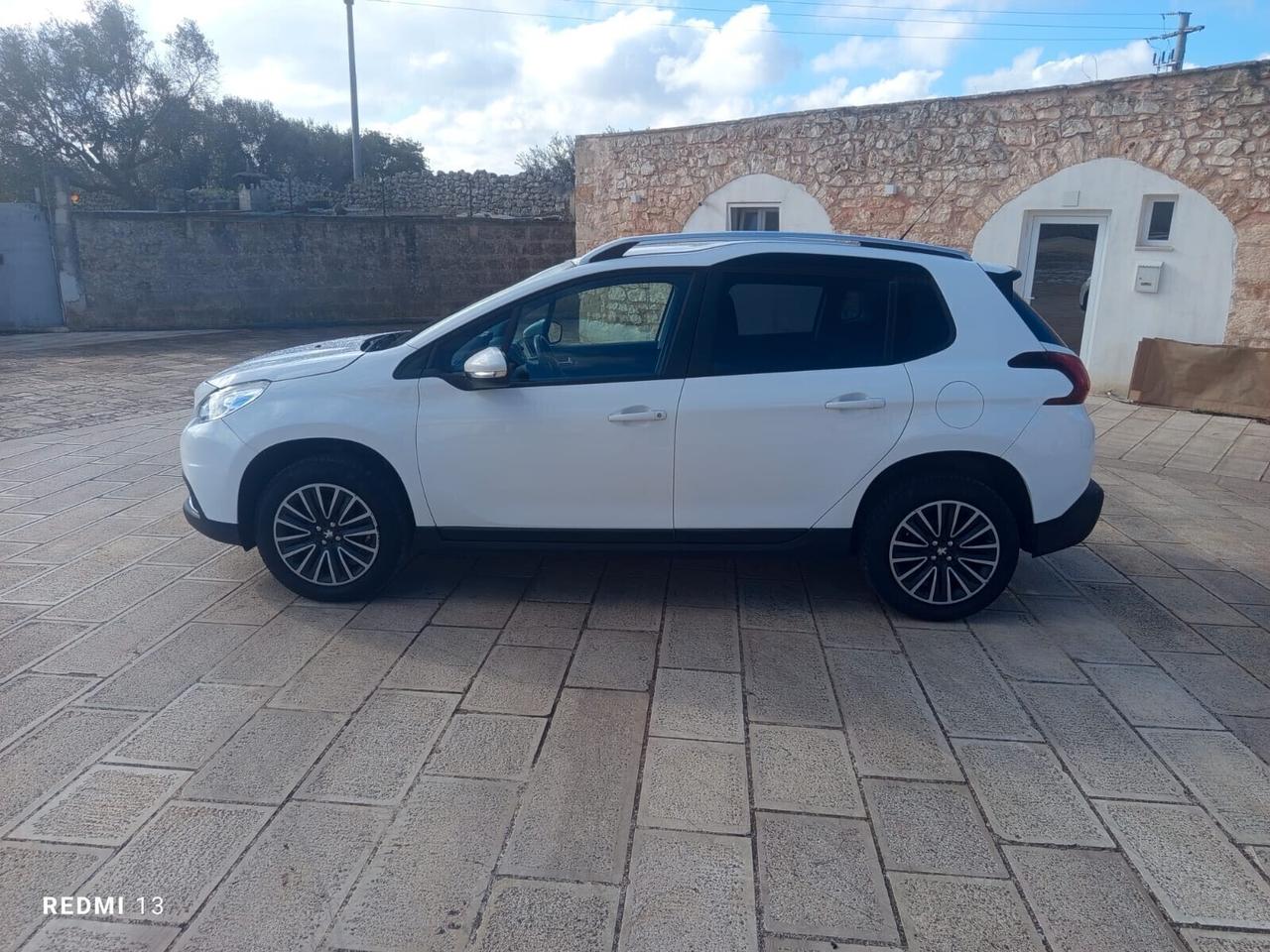 Peugeot 2008 BlueHDi 100 Active