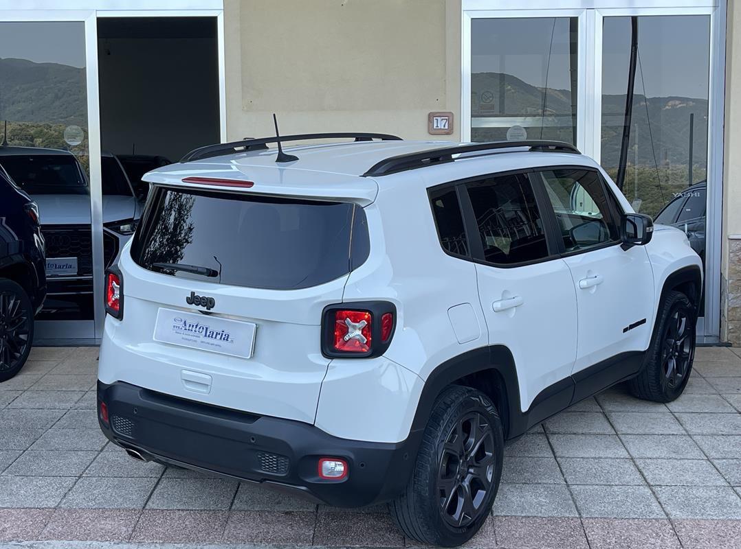 Jeep Renegade 1.6 Mjt 130 CV 80th Anniversary "Navi - Retrocamera - cerchi da 18°- pack black - vetri privacy - Interni specifici 80TH Anniversary in tessuto Premium"
