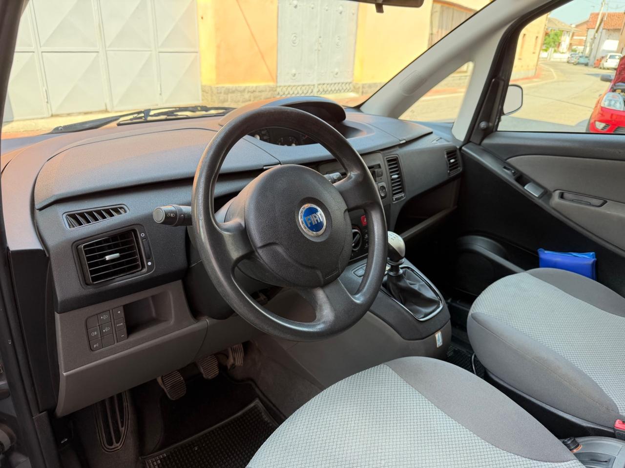 Fiat Idea 1.4 16V Dynamic