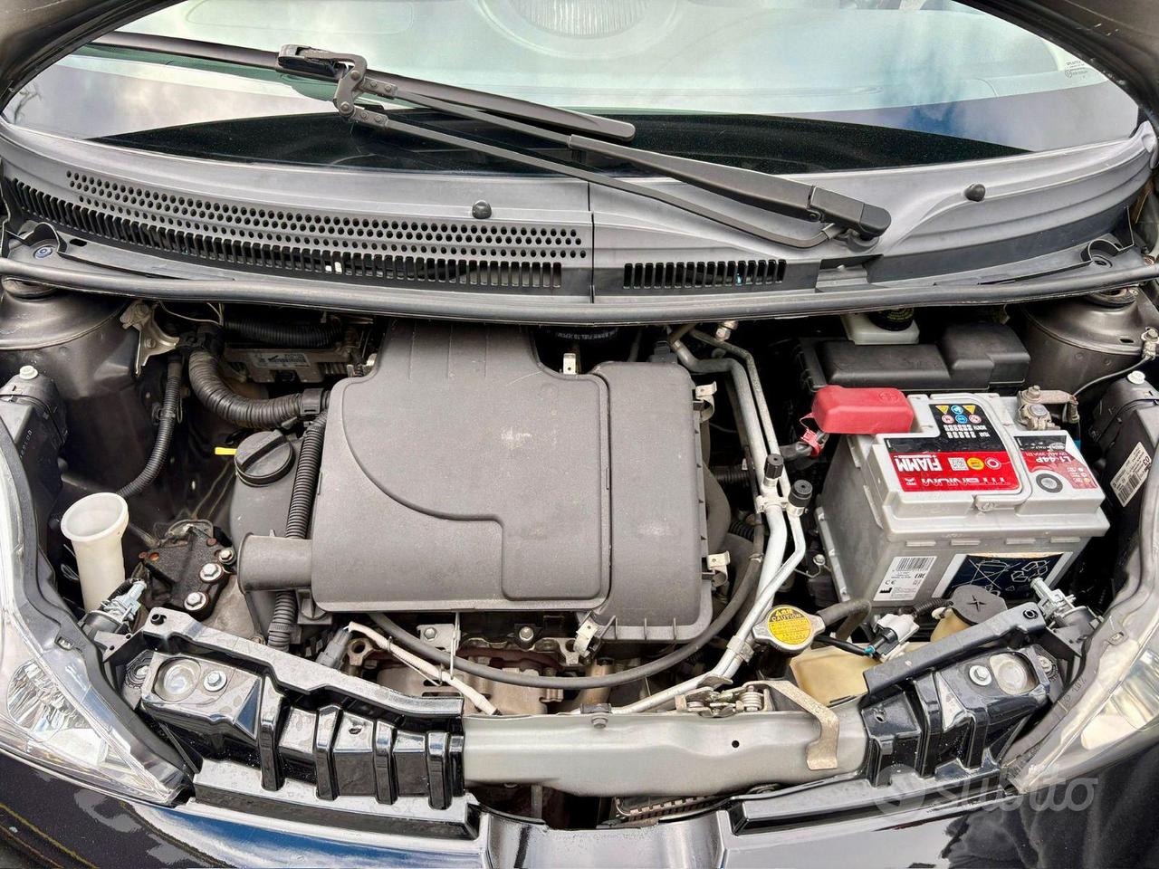 PEUGEOT 107 1.0 BENZINA Allure 5p NEOPATENTATI