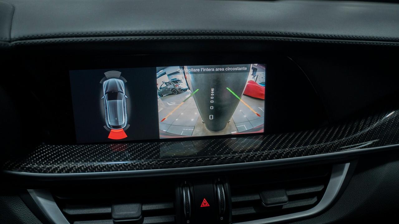 Alfa Romeo Stelvio VELOCE 2.2 Ti Q4 210 CV 20" TETTO CARBON AUTO XENON FULL OPTIONAL