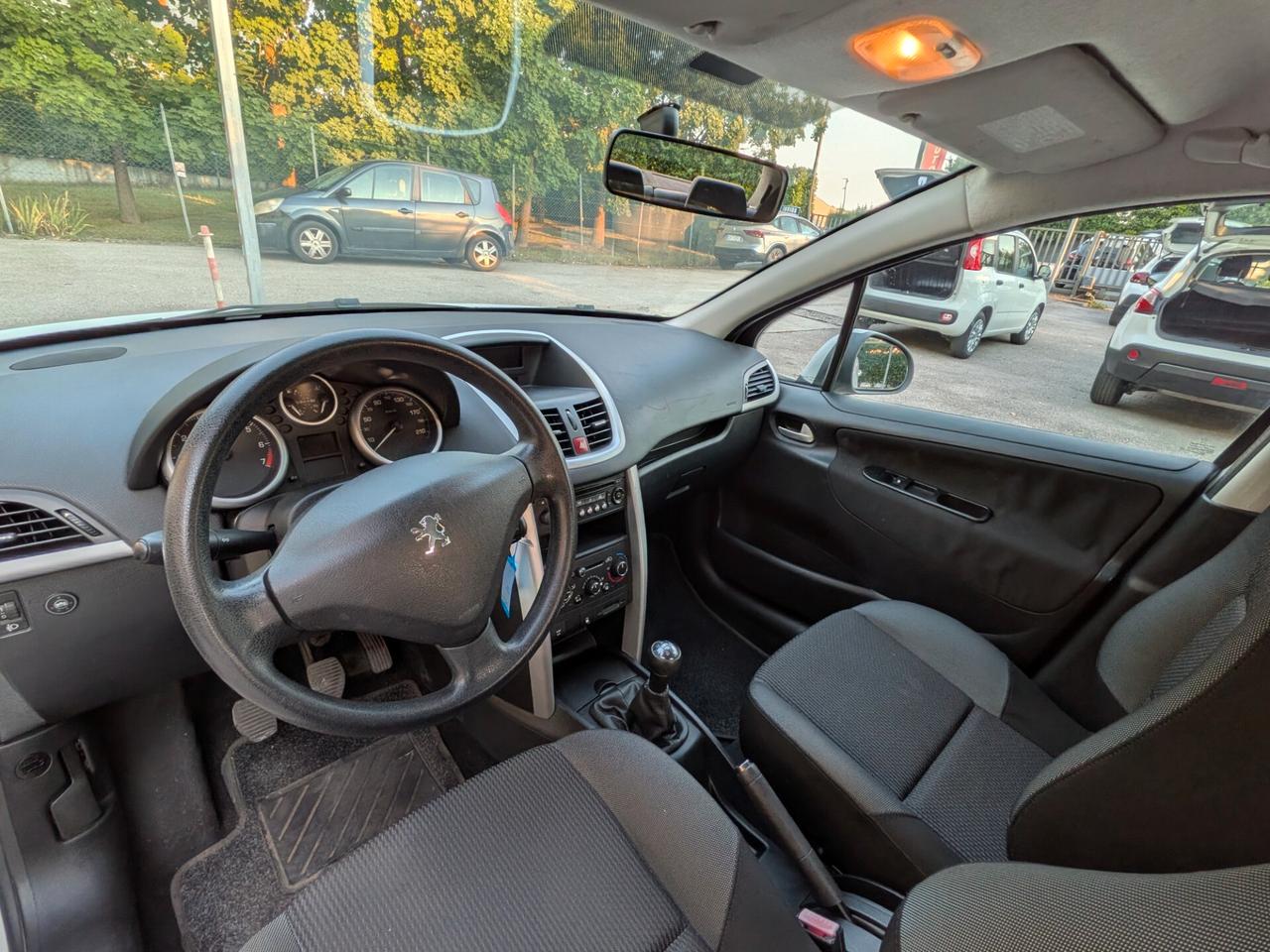 Peugeot 207 Plus 1.4 8V 75CV 5p. ECO GPL NEOPATENTATI