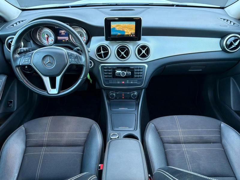 Mercedes CLA Berlina 200 1.8 DIESEL 100 CV cdi Premium