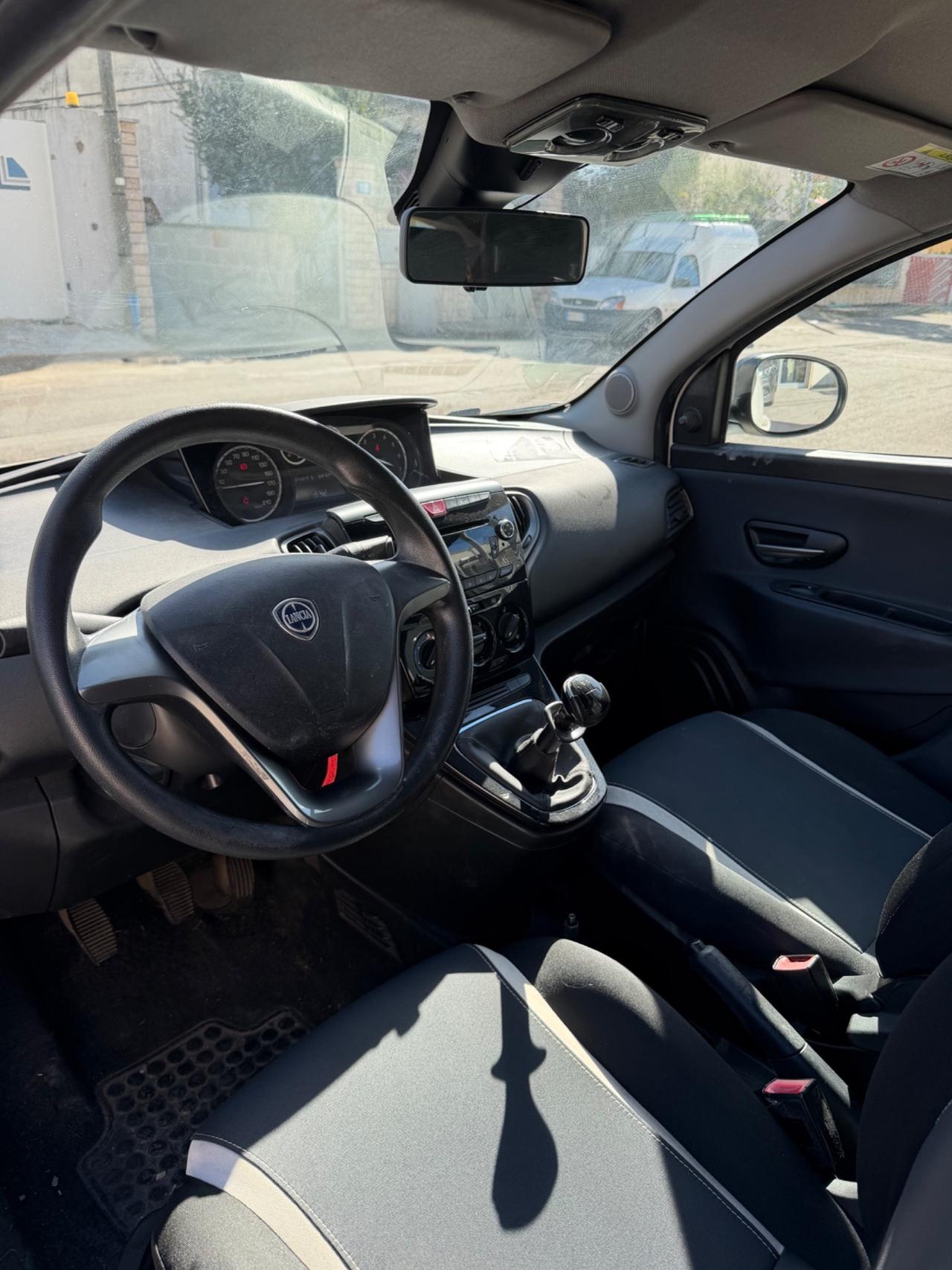 Lancia Ypsilon 1.2 69 CV GPL Ecochic Elefantino-2014/COMANDI