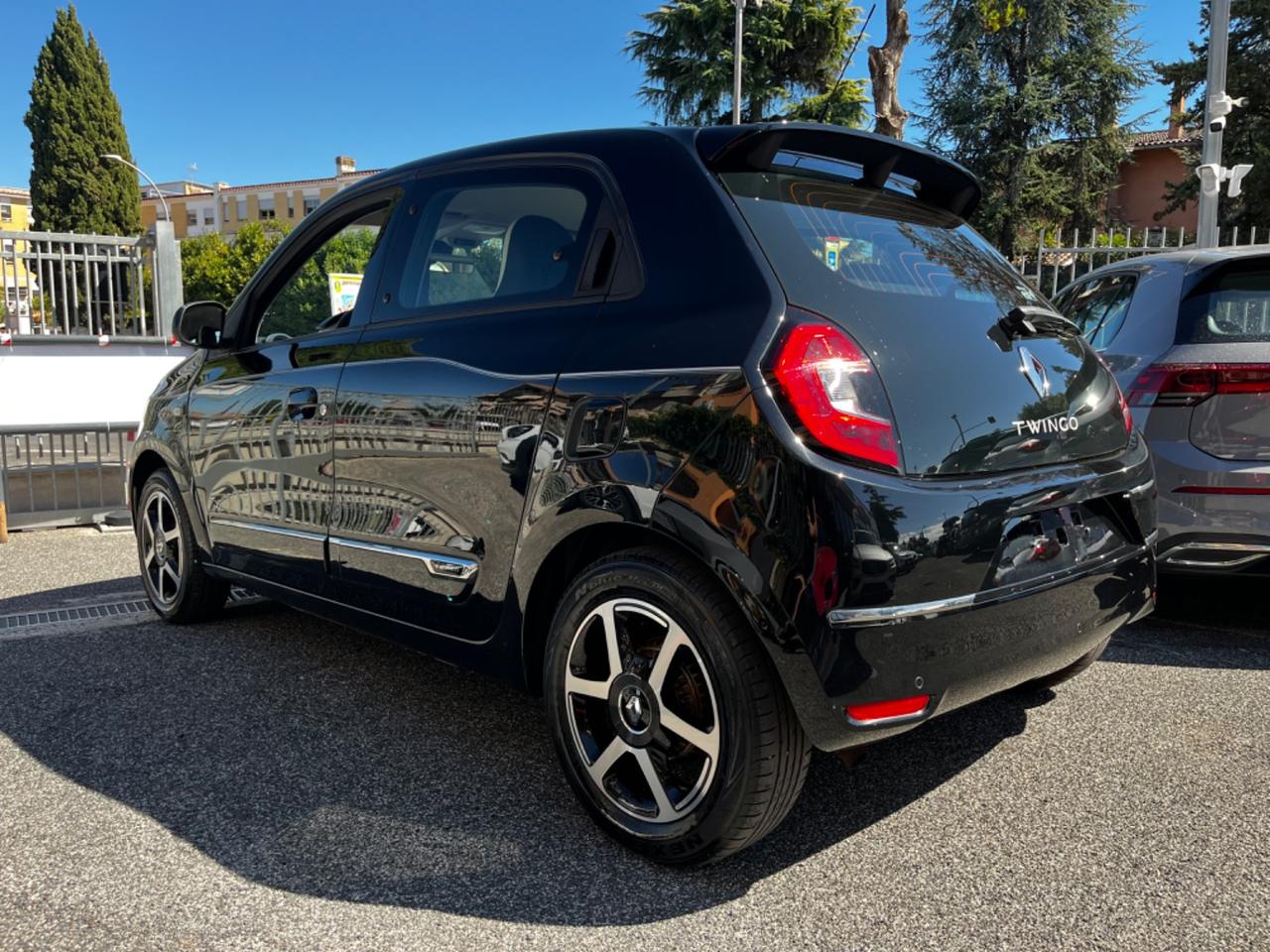 Renault Twingo 2020 57.000KM 1.0 BENZ