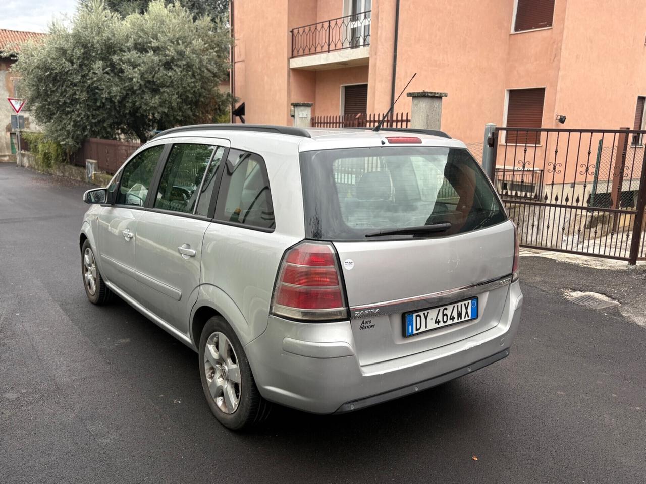 Opel Zafira 1.9 CDTI 120CV Cosmo 7 POSTI