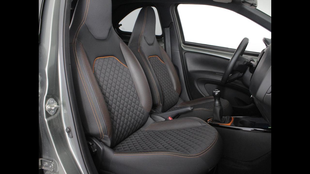 TOYOTA Aygo X - Aygo X 1.0 Limited 72cv