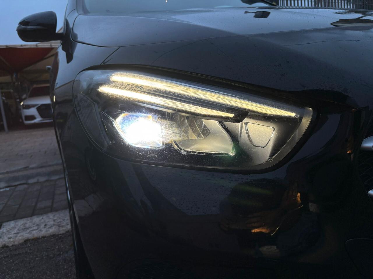 Mercedes B180d Sport LED- 2019