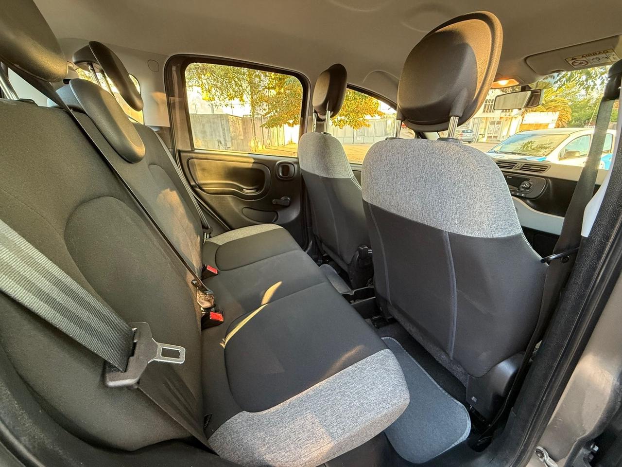 Fiat Panda KM.53.000 1.0 HYBRID NEOPATENTATI
