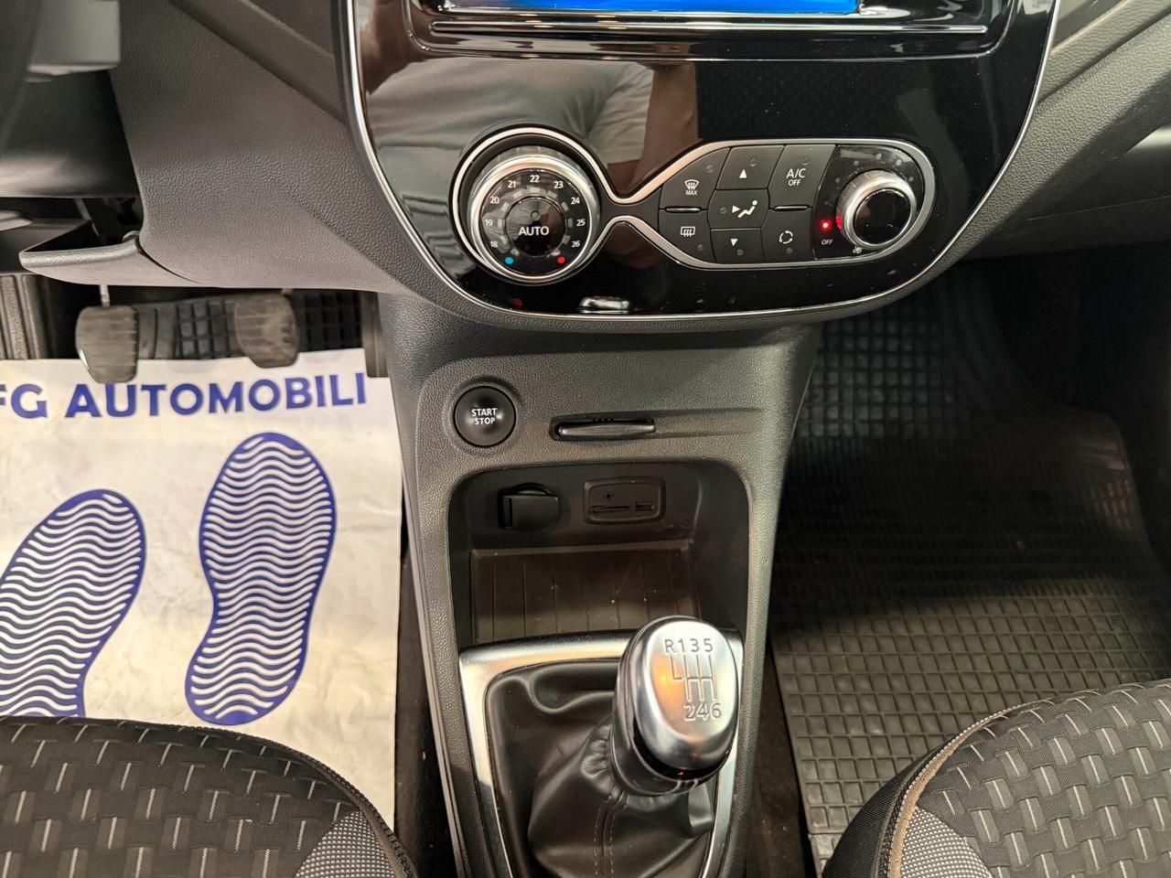 Renault Captur dCi 8V 110 CV Start&Stop Energy Initiale Paris