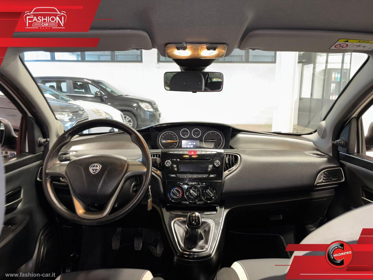 LANCIA Ypsilon 1.3 MJT 95 CV 5p. S&S Silver