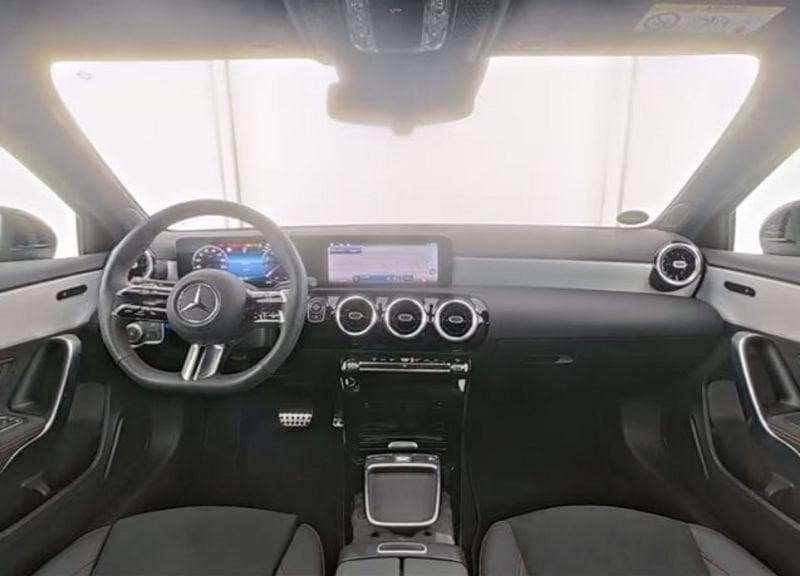 Mercedes-Benz Classe A A 180 Premium AMG LED NAVI