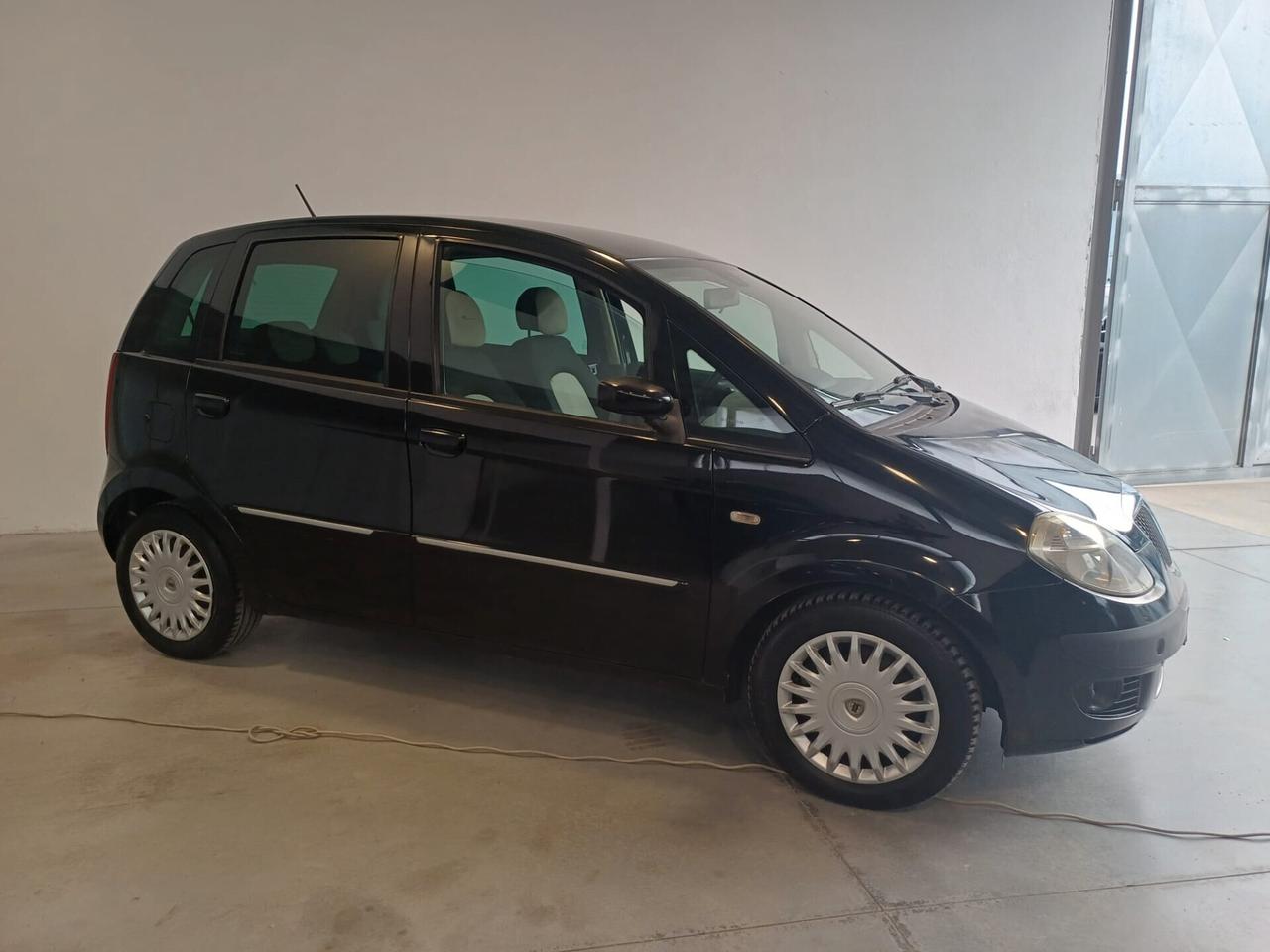 Lancia MUSA 1.3 Multijet 16V Oro plus