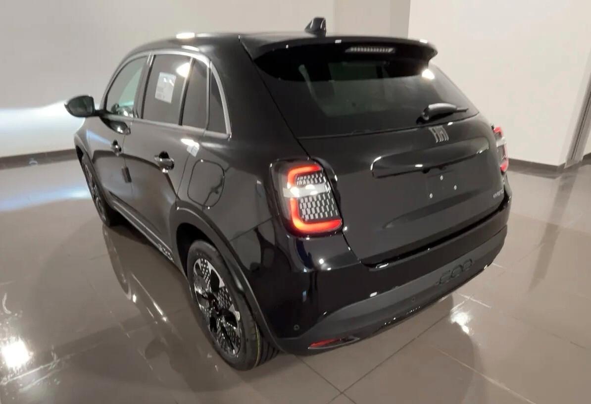 Fiat 600 Hybrid DCT MHEV La Prima '25 Km 0