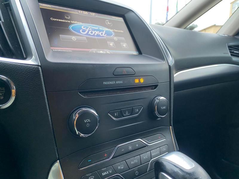 Ford S-Max 2.0 tdci Titanium s&s 150cv powershift