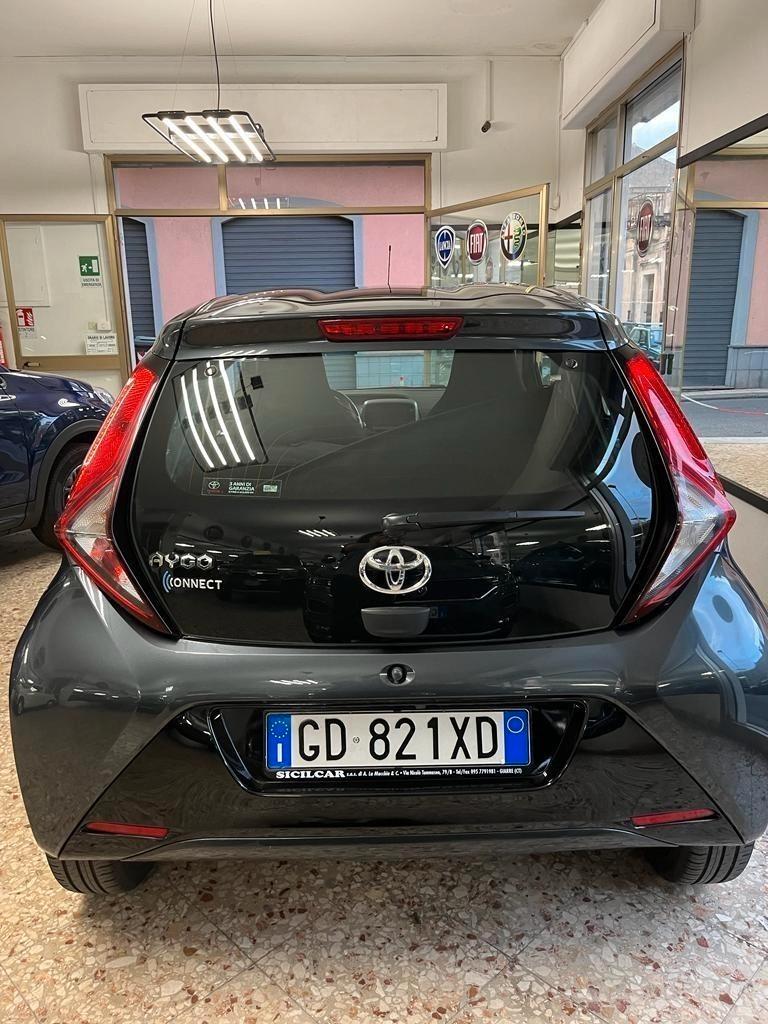 Toyota Aygo Connect 1.0 VVT-i 72CV 5 porte x-business