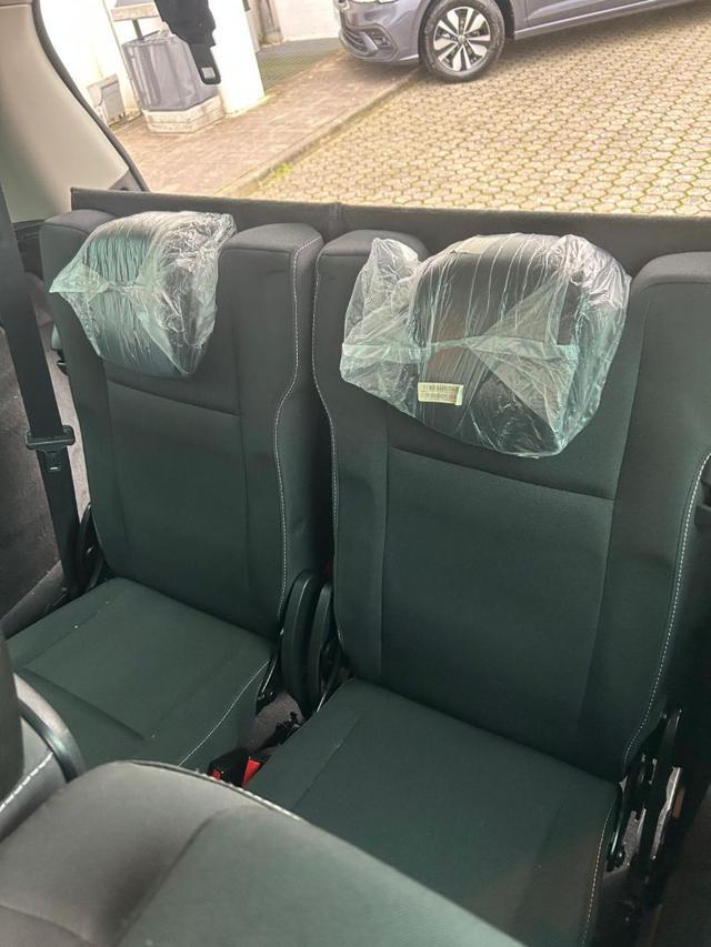 RENAULT Scenic Scénic XMod 7 POSTI NEO PATENTATO