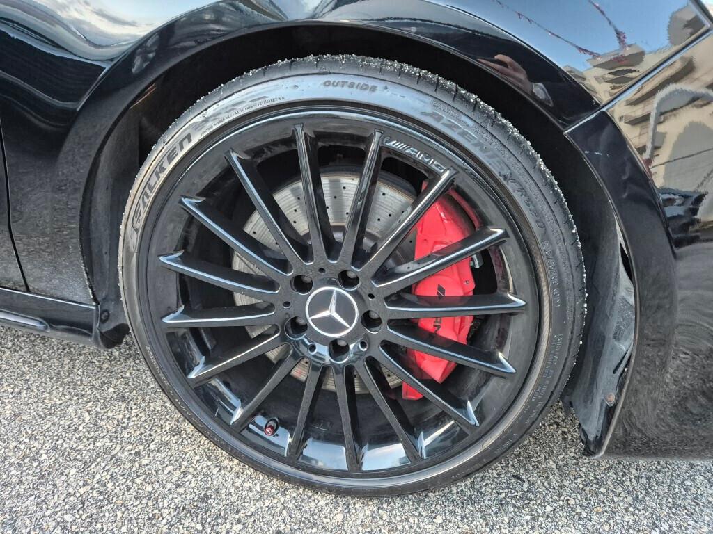 Mercedes-benz CLA 45 AMG 381cv IVA ESPOSTA