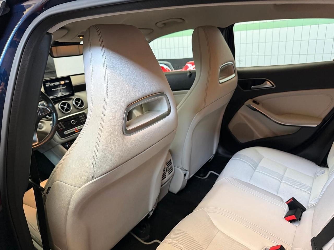 Mercedes-benz GLA 220 d Automatic Executive