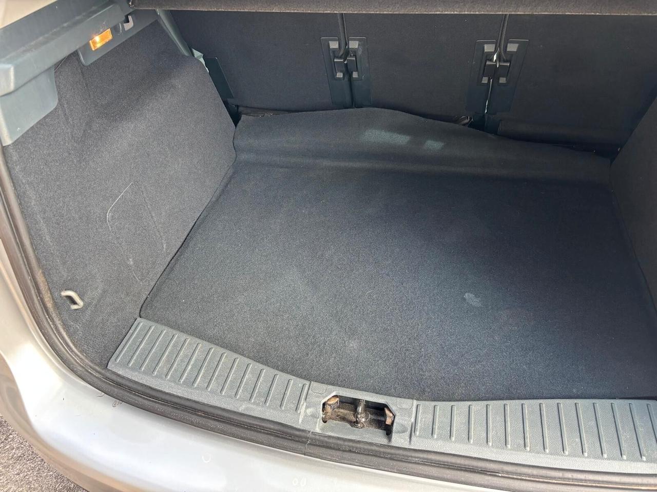 Ford C-Max 1.6 TDCi 115CV Powershift Plus
