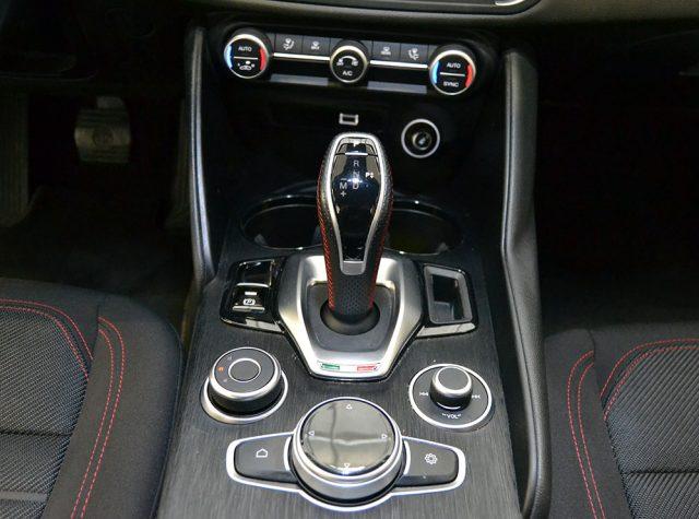 ALFA ROMEO Giulia 2.2 Turbodiesel 160 CV AT8 Rosso Edizione "PROMO"