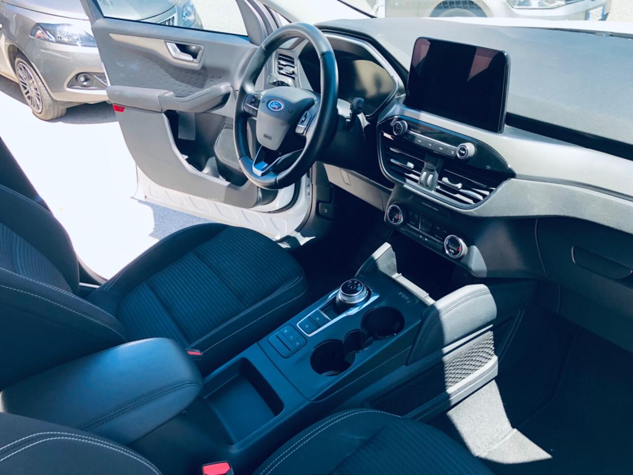 Ford Kuga 1.5 120CV AUTOM- NAVI-TELECAM-TITANIUM