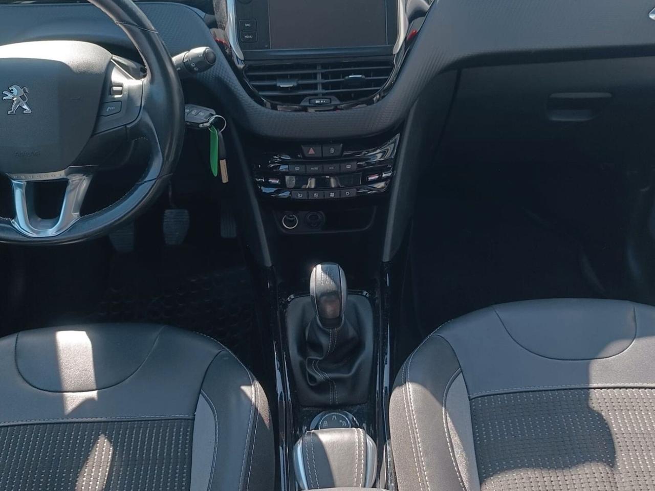 Peugeot 2008 PureTech Turbo 110 S&S Allure