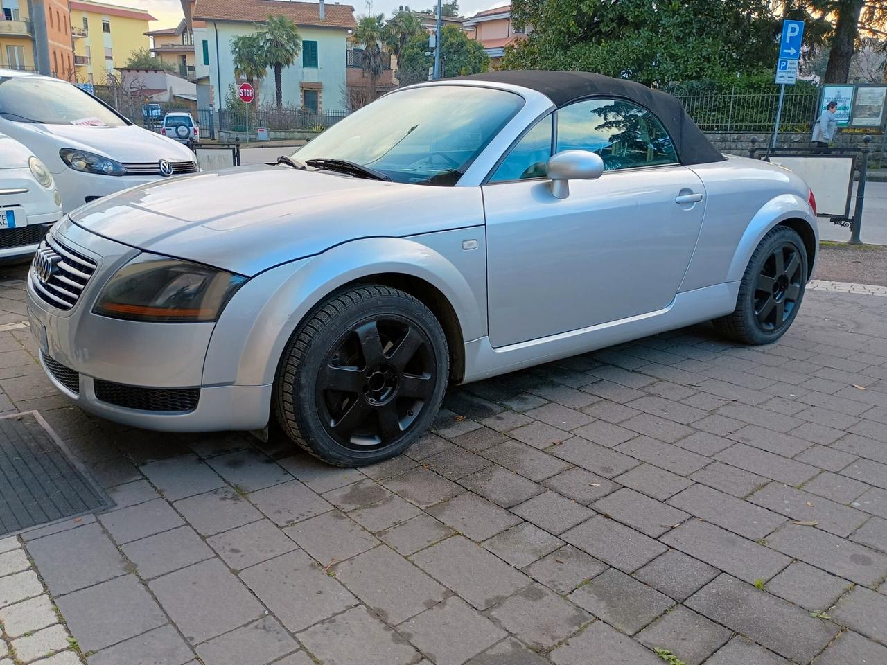 Audi TT Roadster 1.8 T 20V 179 CV cat