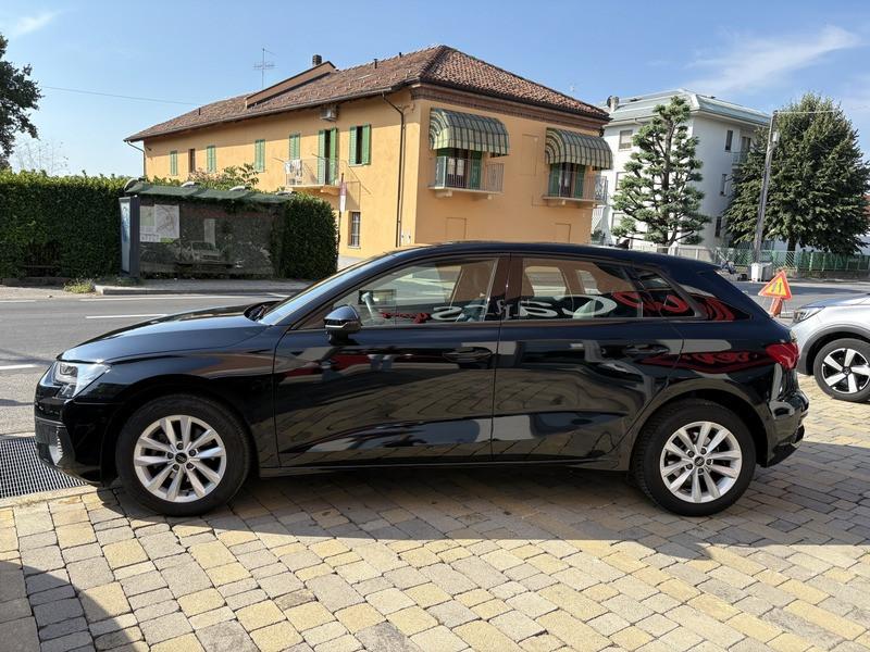 Audi A3 Sportback 30 1.0 tfsi Business LED-NAVI-PHONE APPS