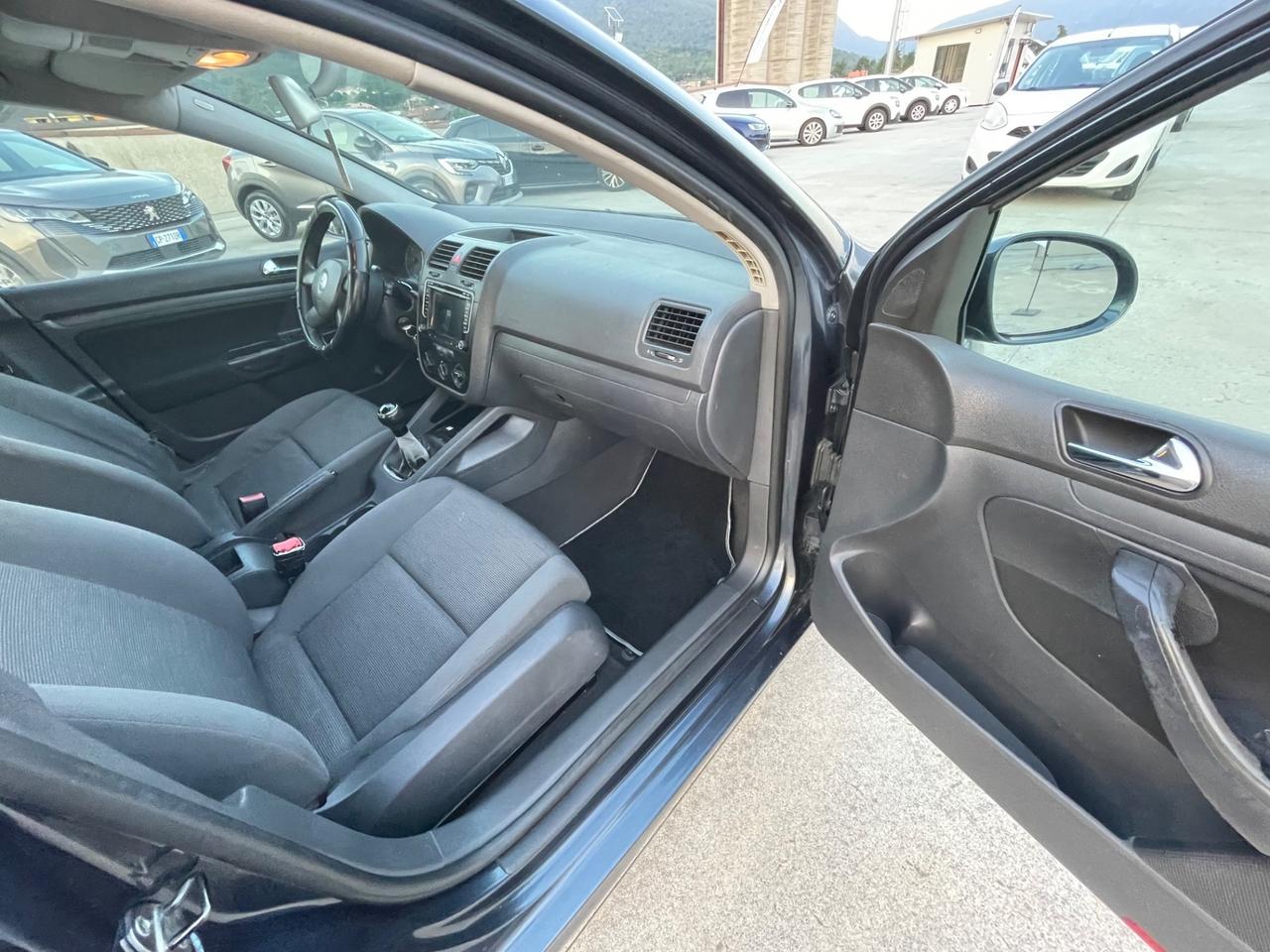 Volkswagen Golf 1.9 TDI 5porte SportLine