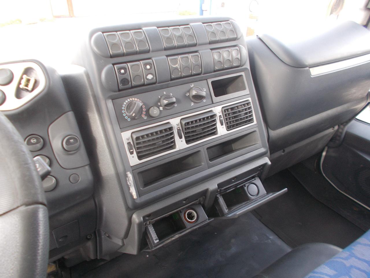 Iveco eurocargo 75e13 anno 2005 cassone