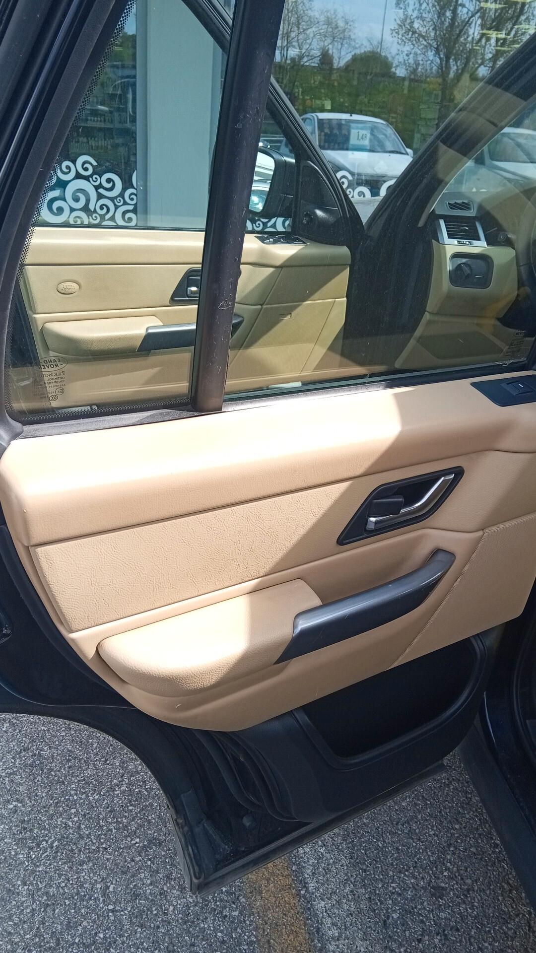 Land Rover Range Sport 2.7 TDV6 S G.di Traino