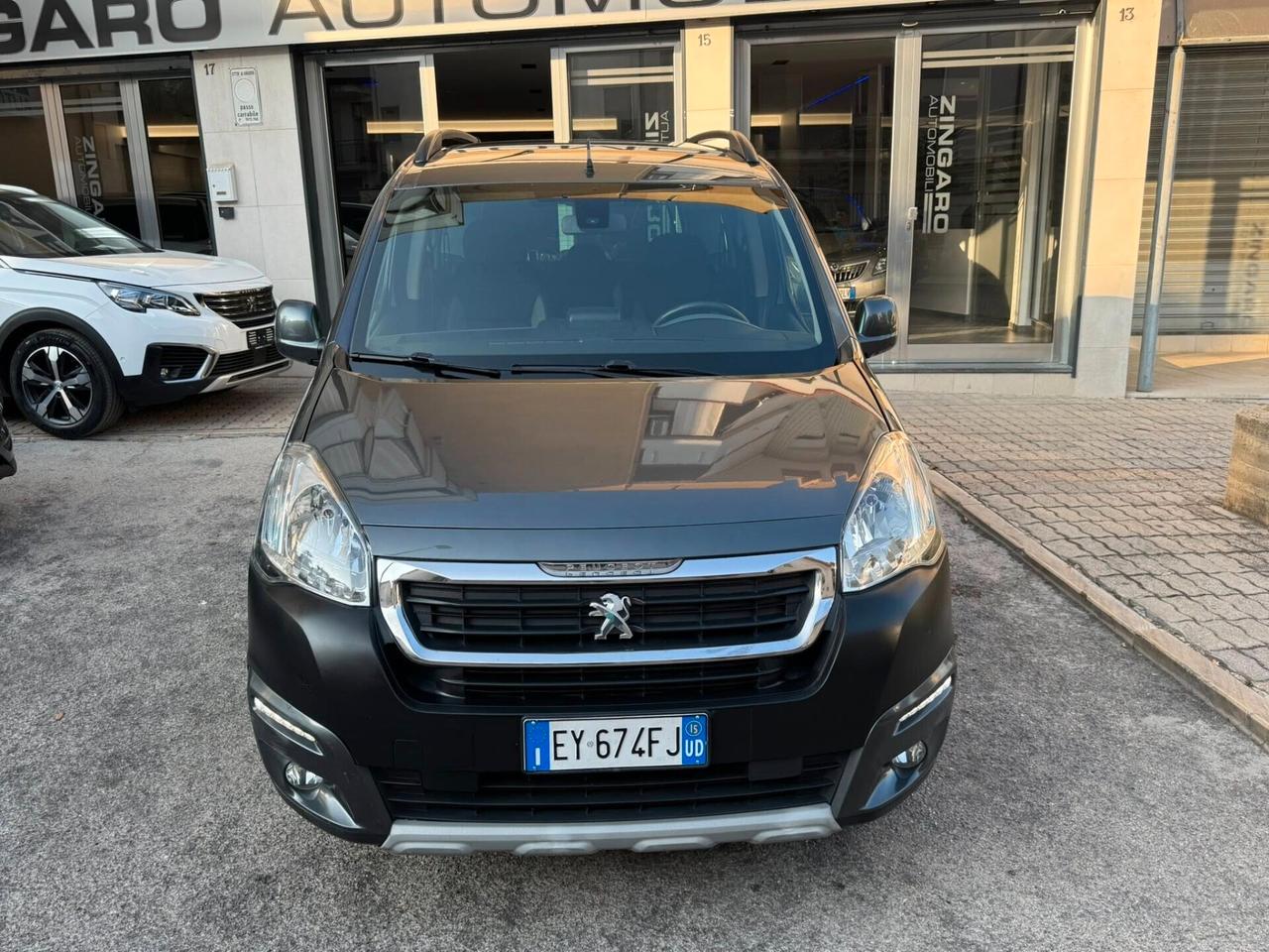 PEUGEOT PARTNER TEPEE 1.6 HDI 120 OUTDOOR 5 POSTI