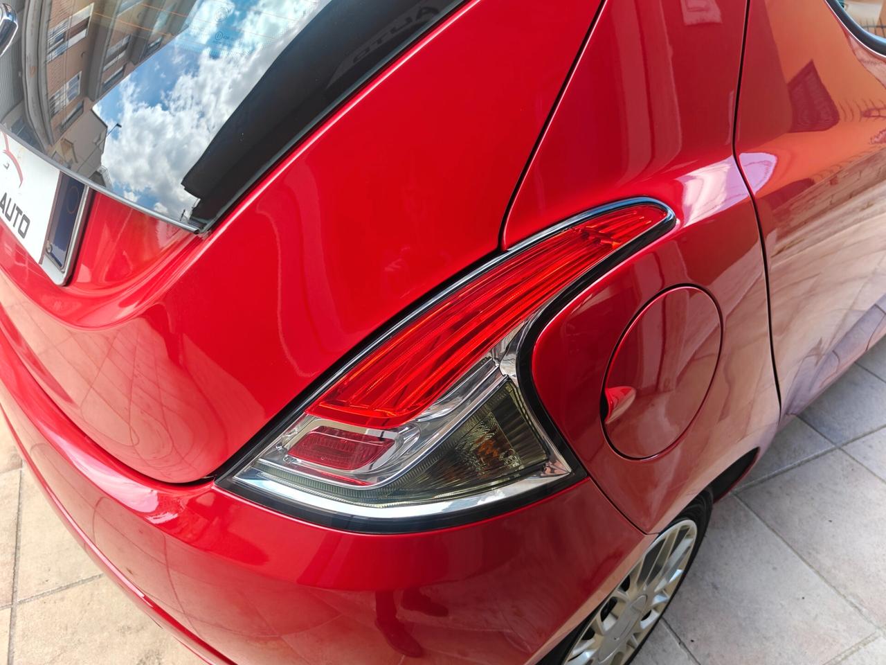 Lancia Ypsilon 1.3 Multijet Platinum
