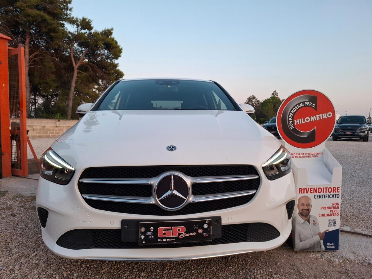 Mercedes B 180 d 115cv AUTOM. *NAVY-VIRTUAL- LED*
