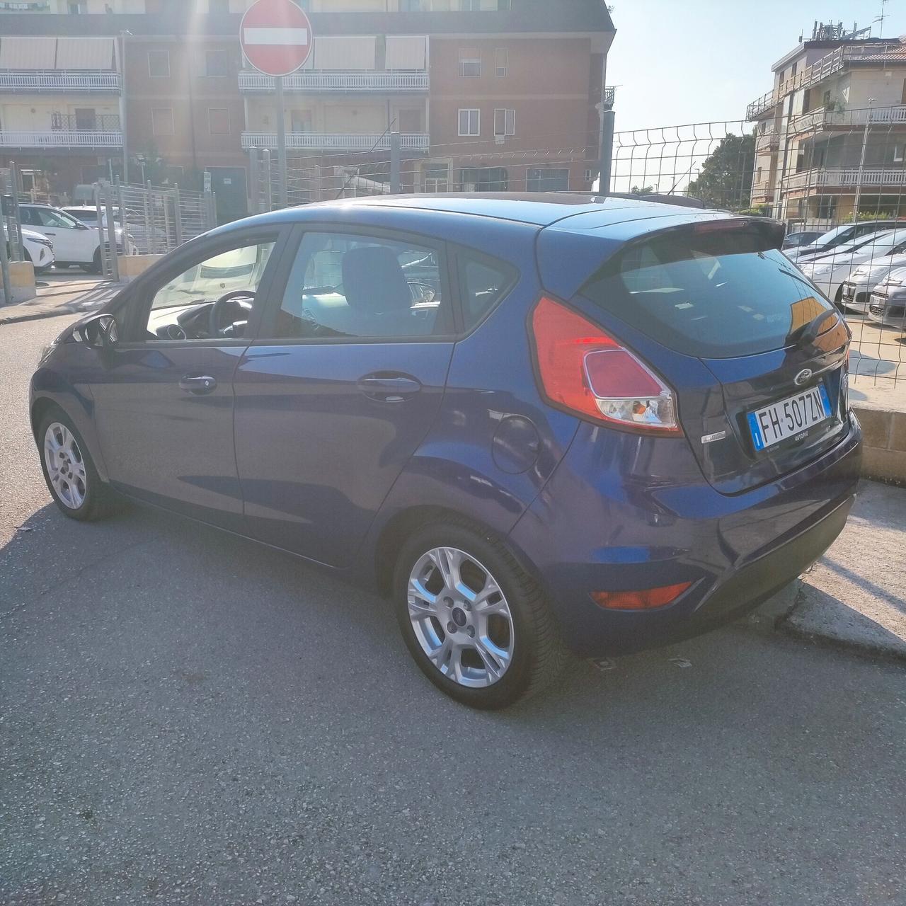 Ford Fiesta 1.6 TDCi 95CV 5 porte Titanium