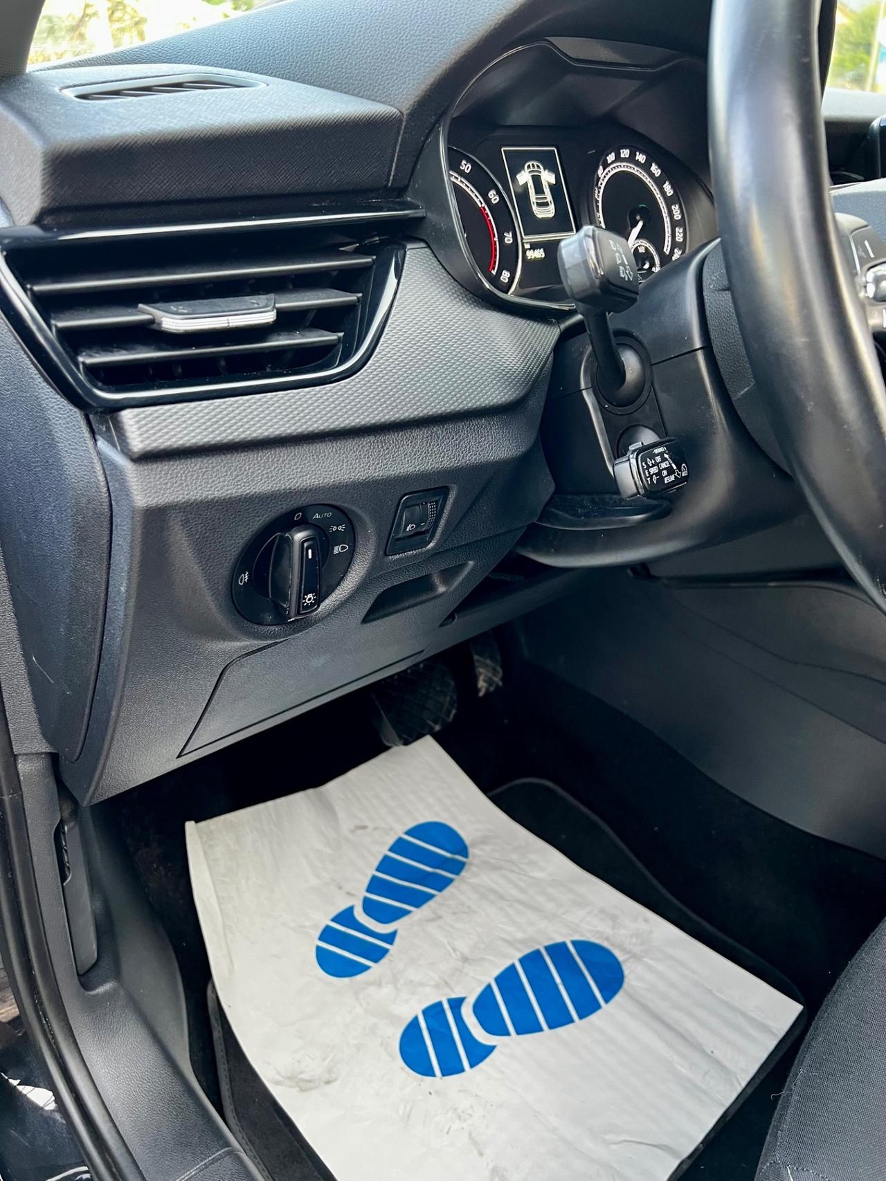 Skoda Kamiq 1.0 TSI DSG 110 CV Ambition