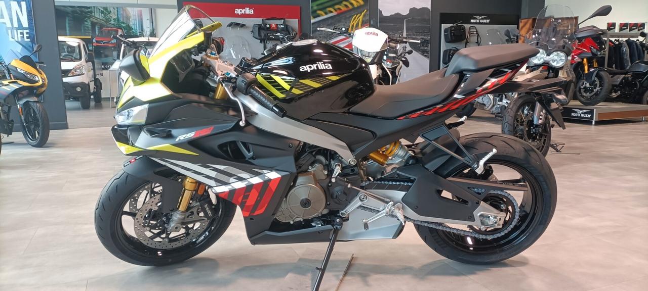 Aprilia RS 660 Factory 2026
