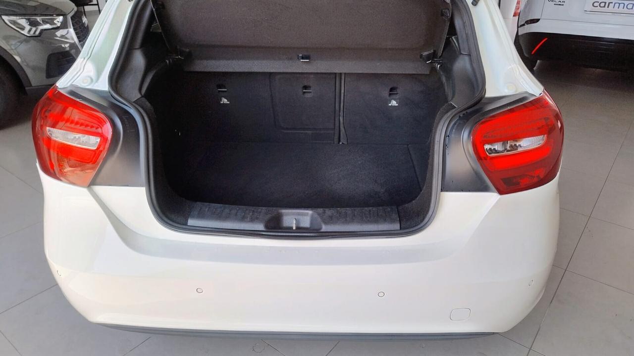 Mercedes-benz A 180 A 180 d Sport