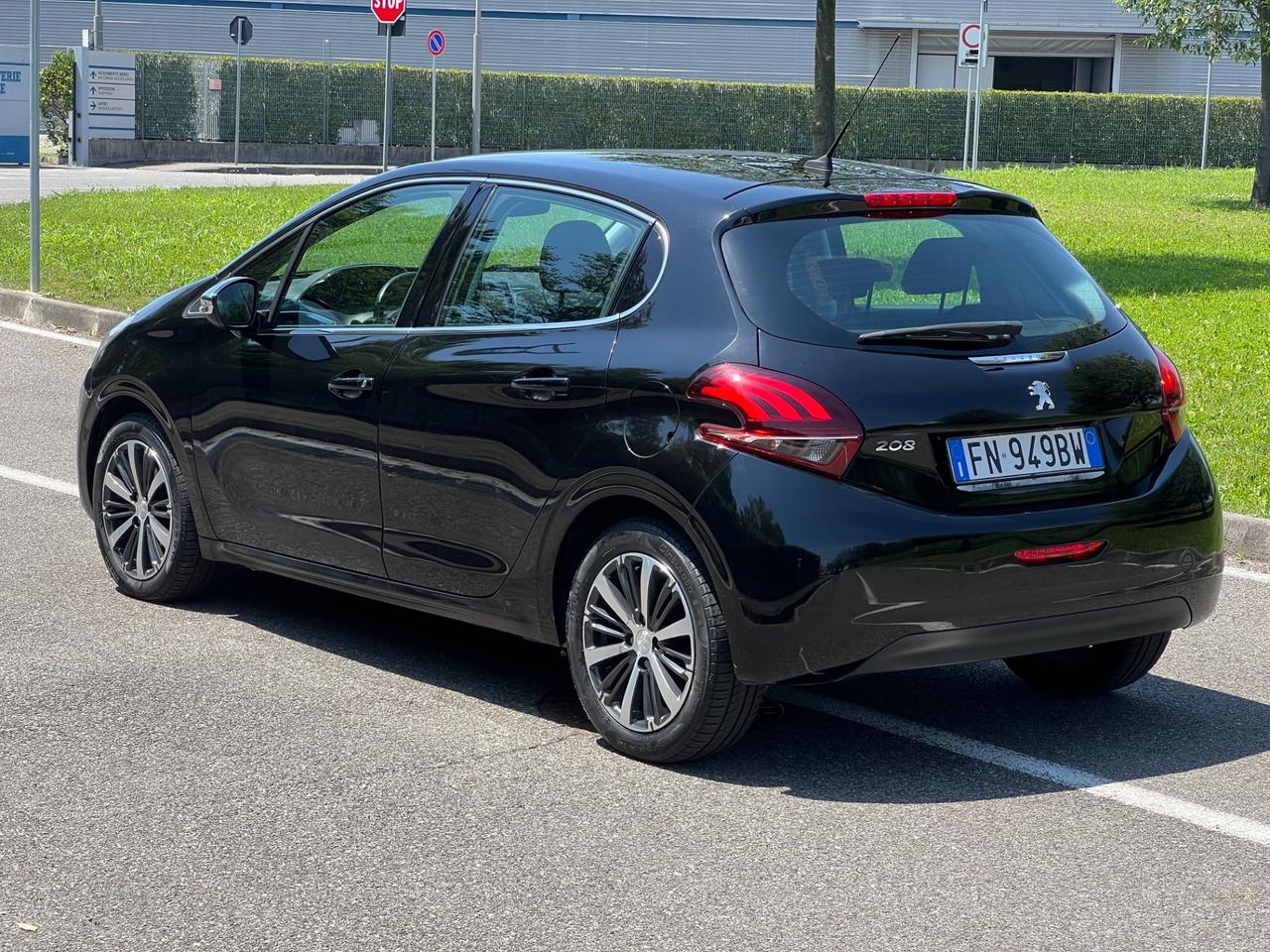Peugeot 208 1.6 Diesel Ok Neopatentati