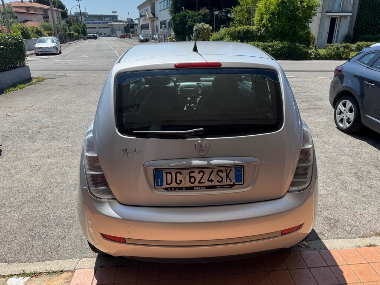 Lancia Ypsilon 1.2 Argento