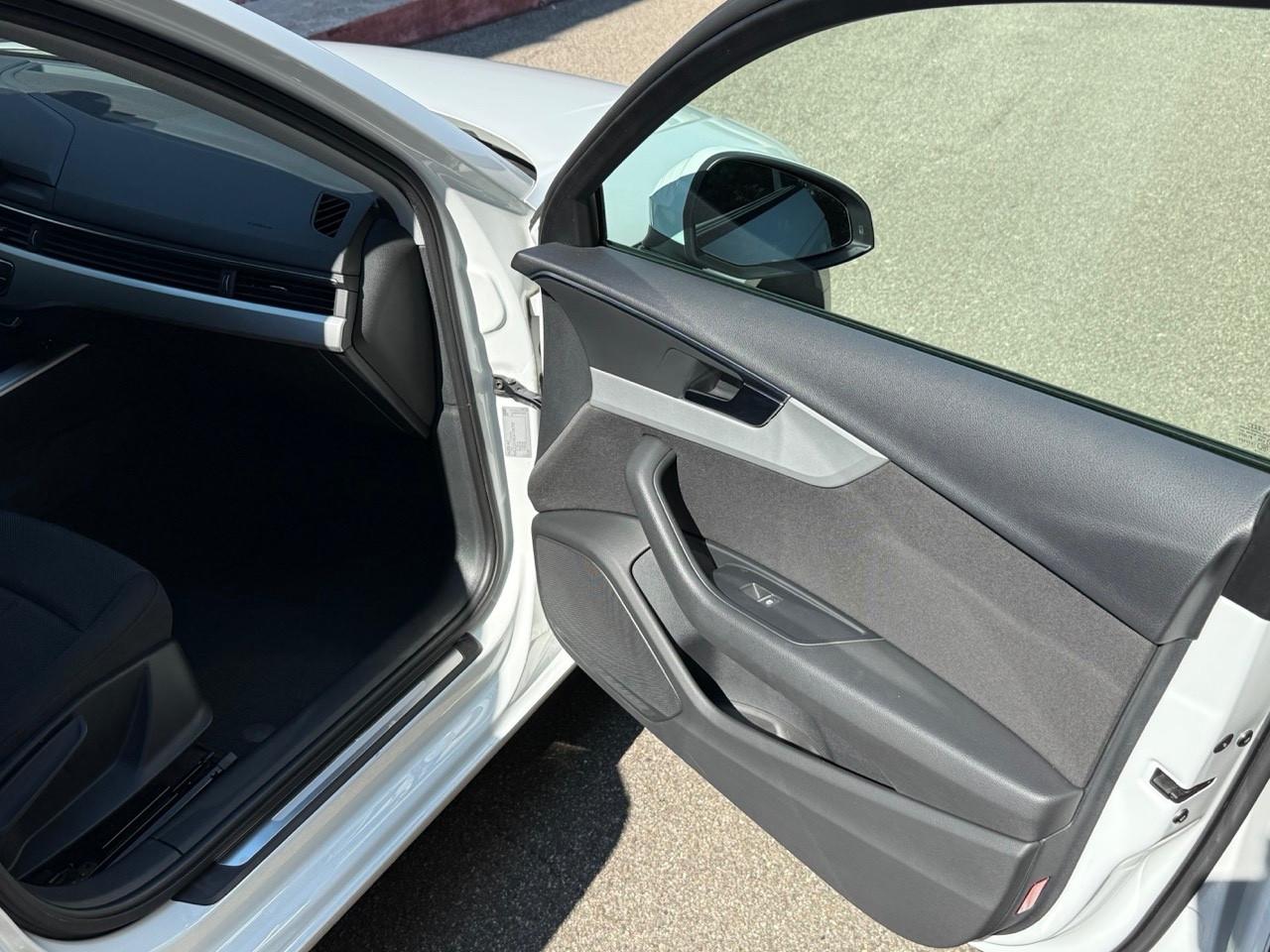 Audi A4 Avant 2.0 TDI 150 CV S tronic 2018/UNIPRO