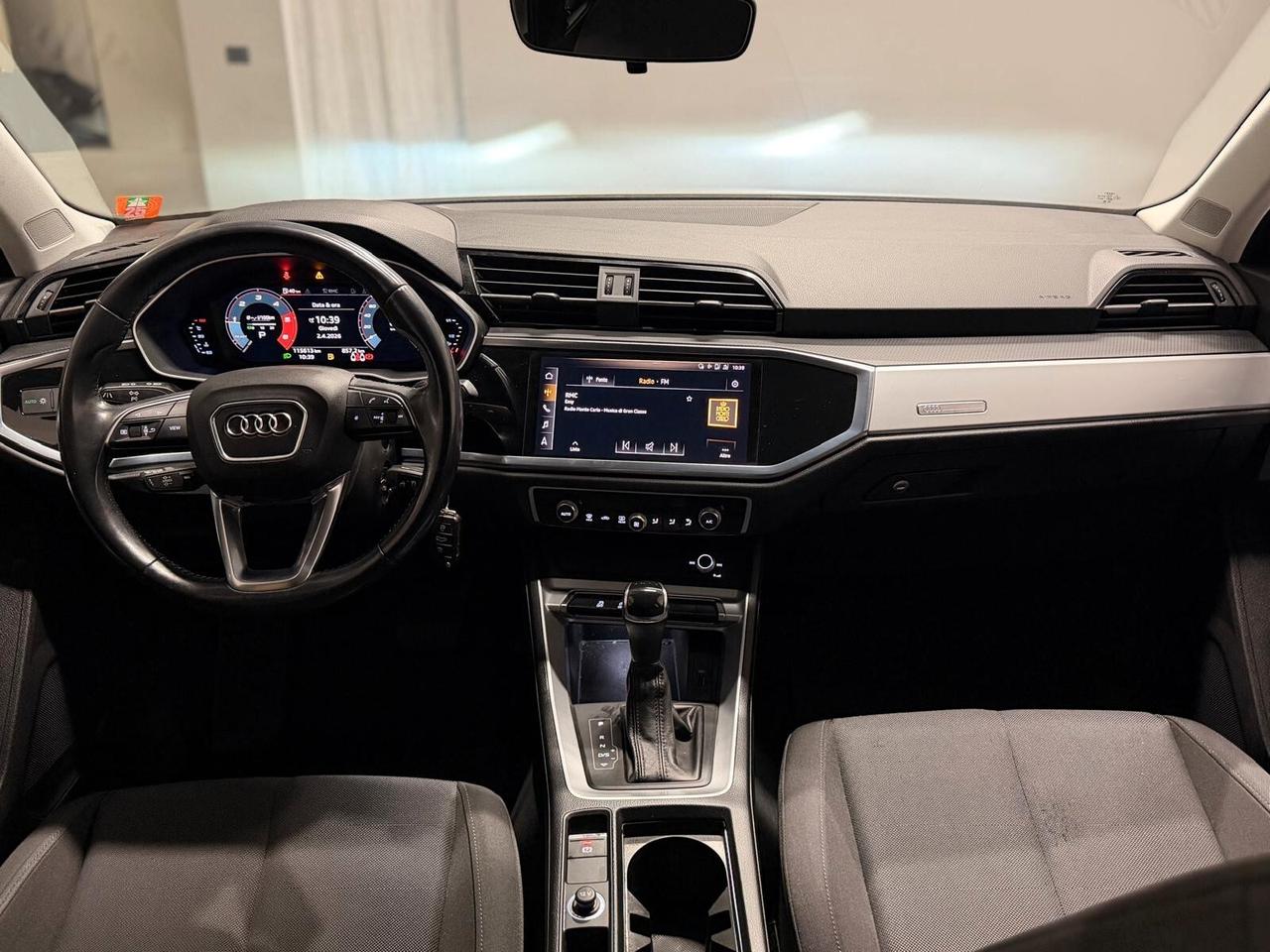 Audi Q3 2.0 TDI 120 CV S tronic line Edition