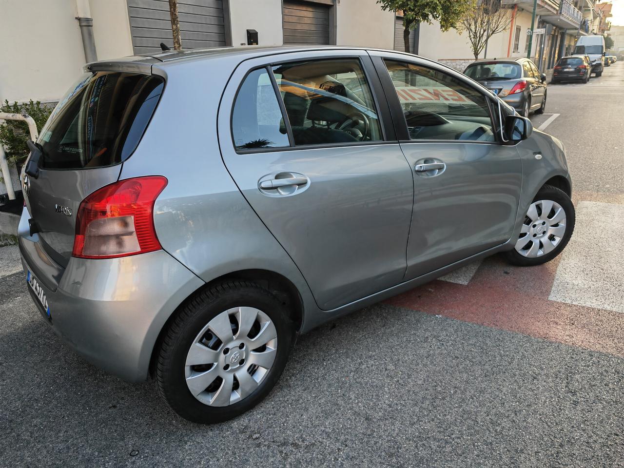 TOYOTA YARIS 1.3 BENZINA CV87 KW64 M-MT SOL
