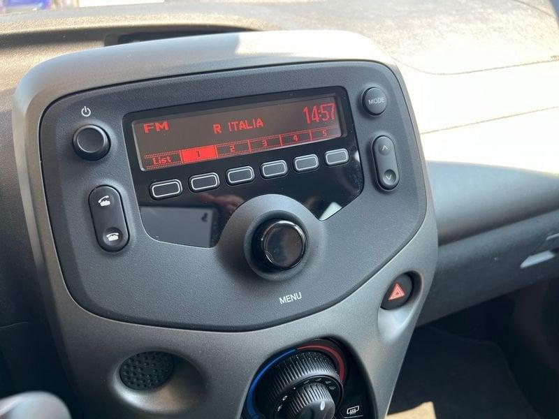 Toyota Aygo 5 Porte 1.0 VVT-i 72cv x-cool