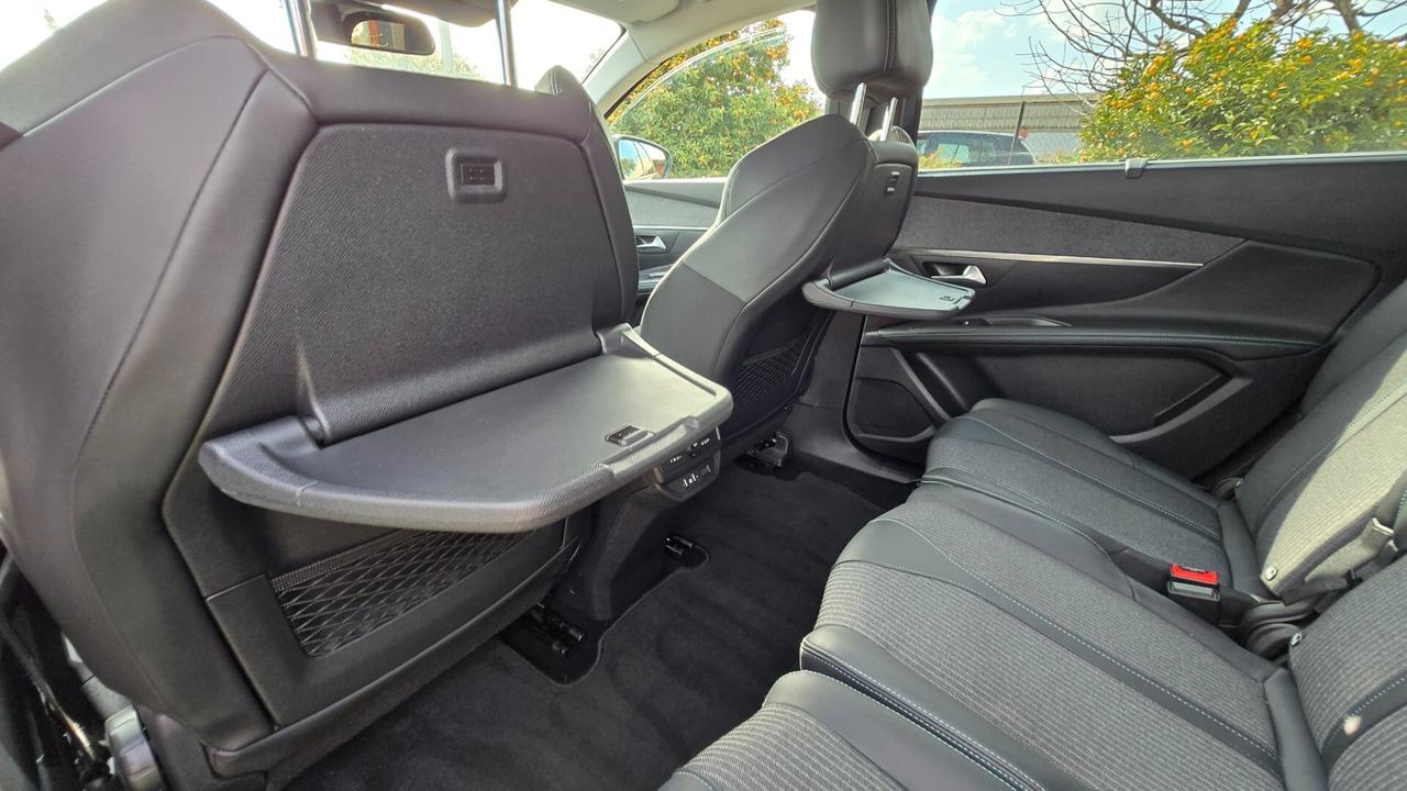 Peugeot 5008 BlueHDi 130 S&S EAT8 Allure Pack