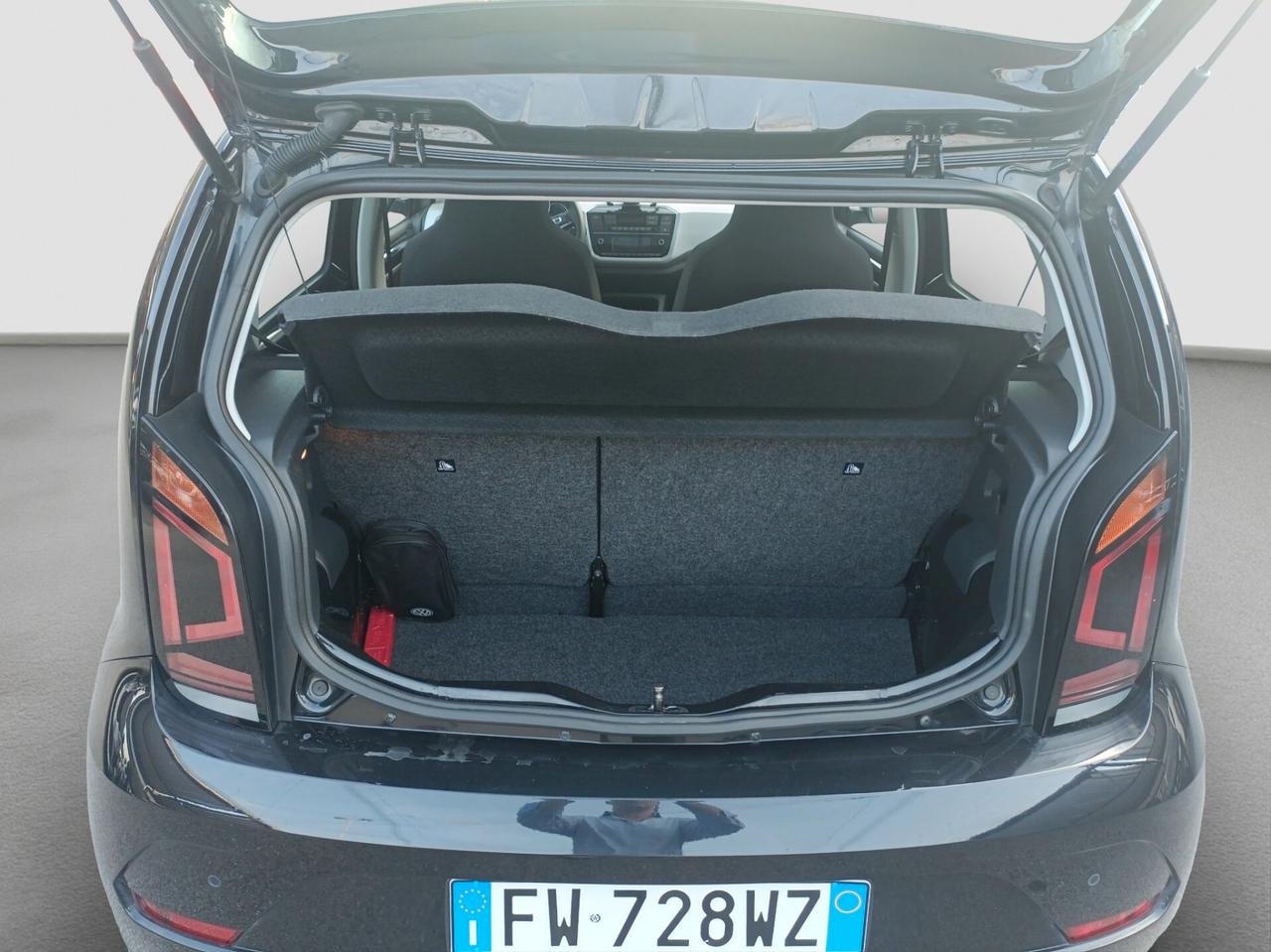 Volkswagen up! 1.0 3p. eco high BlueMotion Technology