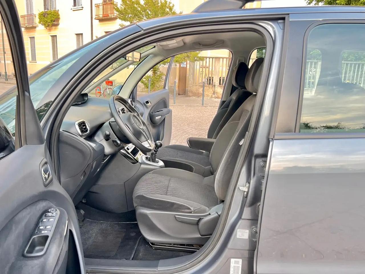 Citroen C3 Picasso 1.6 HDi 112cv 6Marce Exclusive