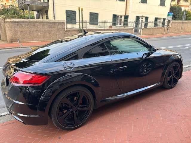 Audi TT TOTAL BLACK